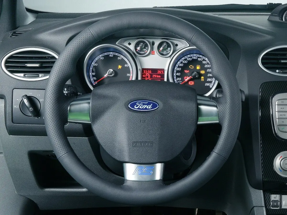 Ford Focus RS II Хэтчбек 3 дв. — сүрөт 10
