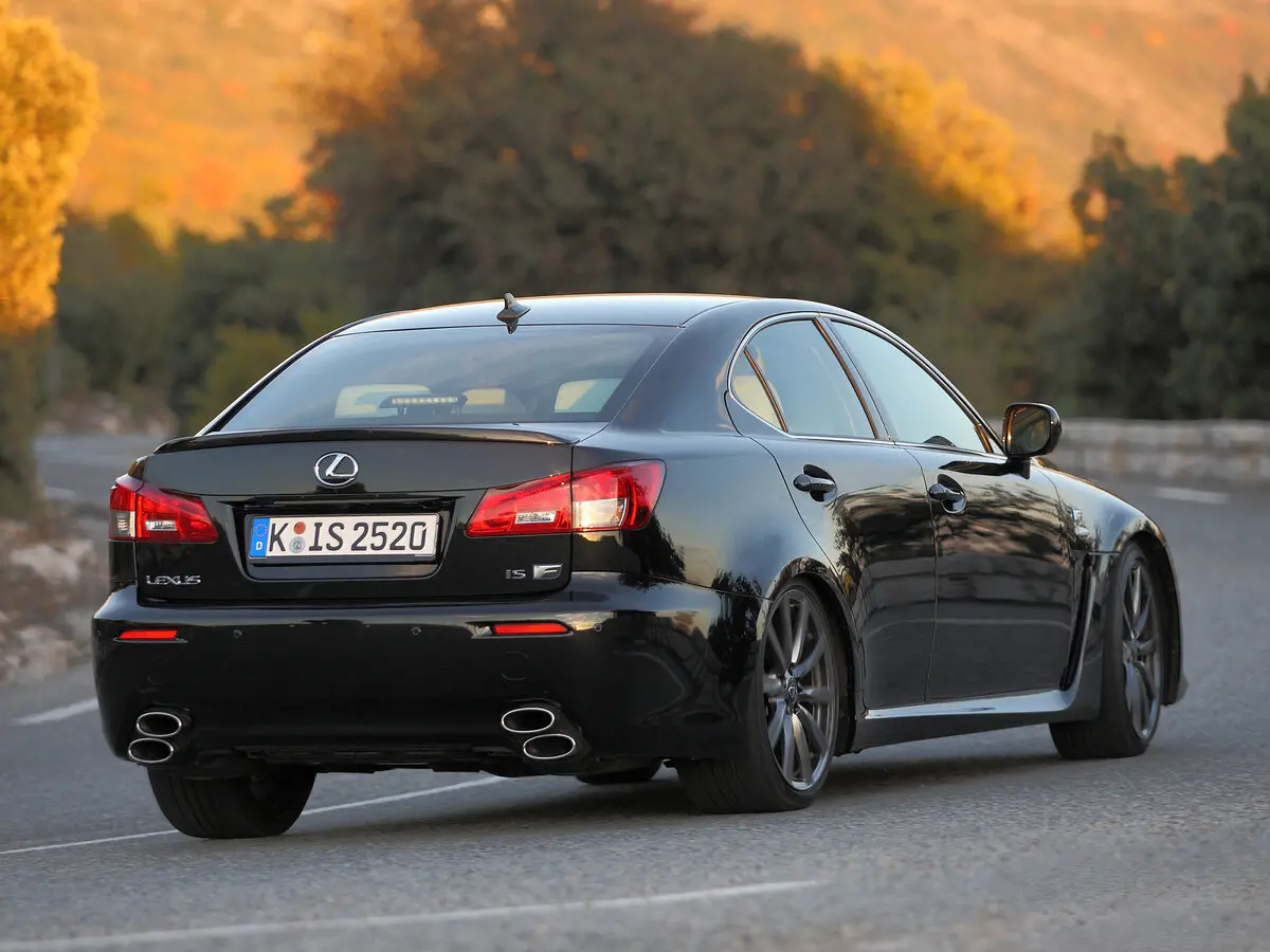 Lexus IS F 2007 – 2014 Седан — сүрөт 5