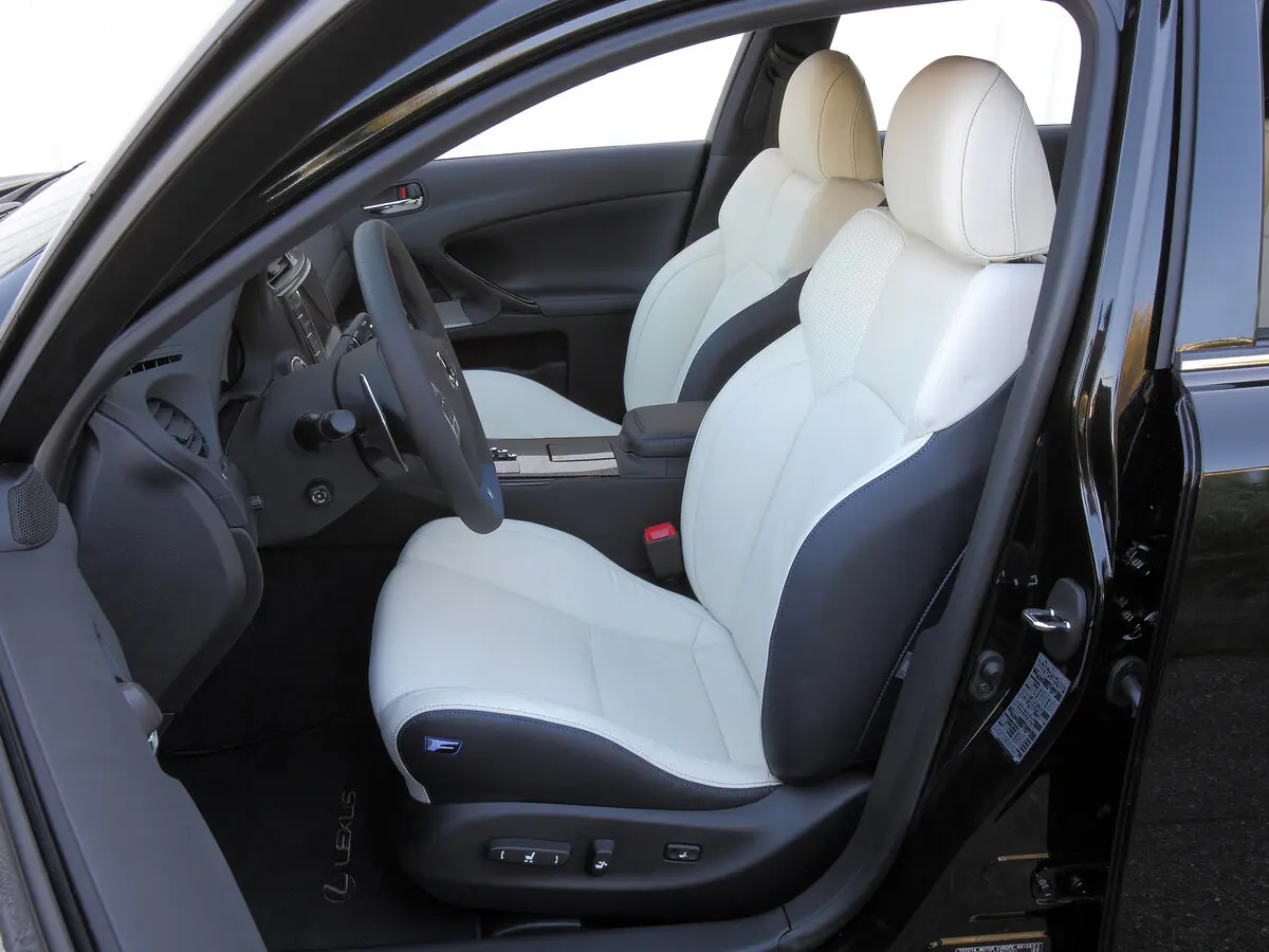 Lexus IS F 2007 – 2014 Седан — сүрөт 7