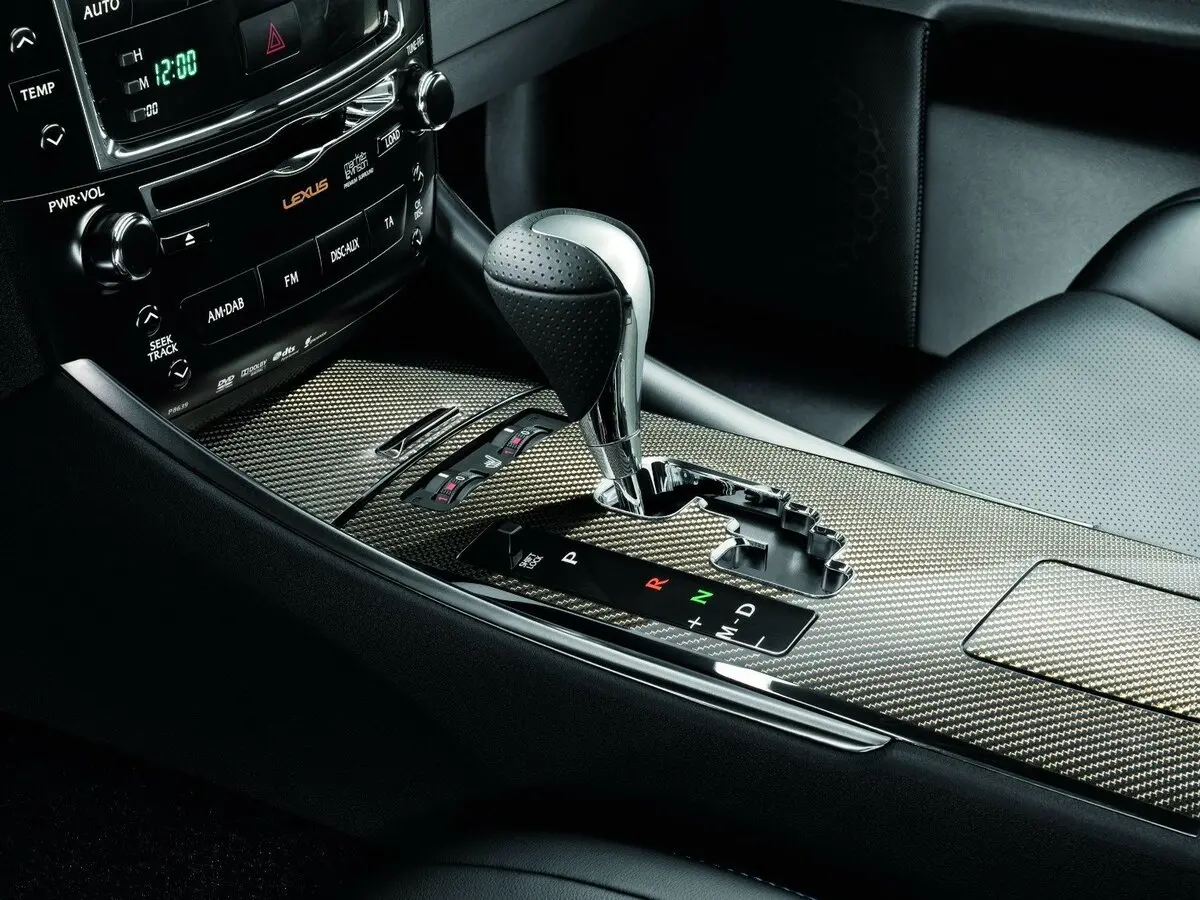 Lexus IS F 2007 – 2014 Седан — сүрөт 10