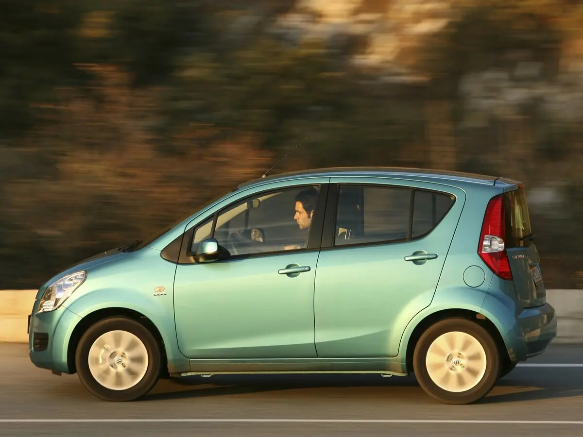 Suzuki Splash I Хэтчбек 5 дв. — сүрөт 2