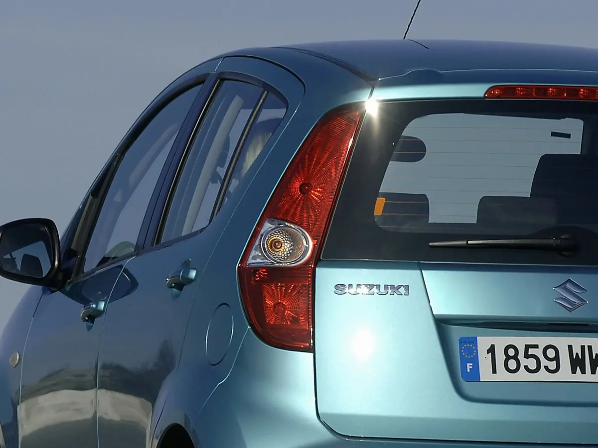 Suzuki Splash I Хэтчбек 5 дв. — сүрөт 13