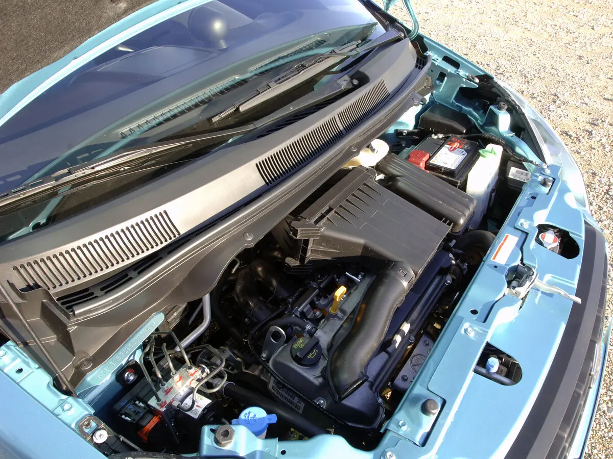 Suzuki Splash I Хэтчбек 5 дв. — сүрөт 14