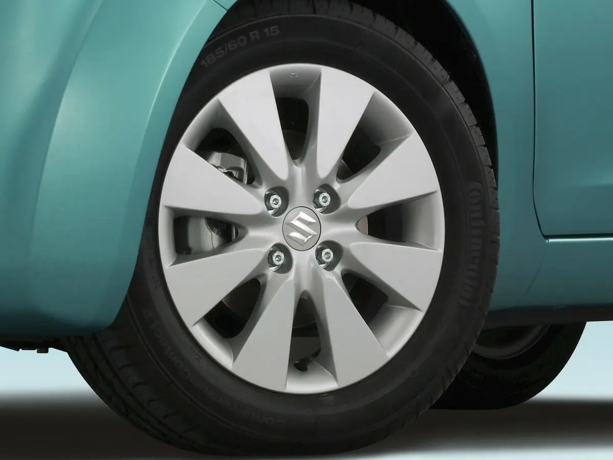 Suzuki Splash I Хэтчбек 5 дв. — сүрөт 15