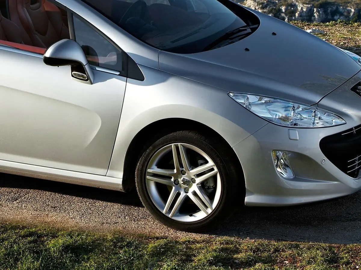 Peugeot 308 I Кабриолет — сүрөт 17