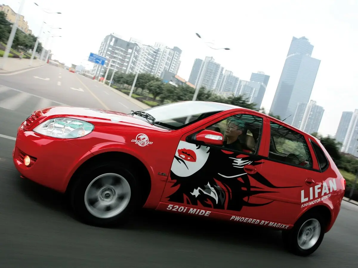 Lifan Breez (520) 2007 – 2014 Хэтчбек 5 дв. — 照片 2