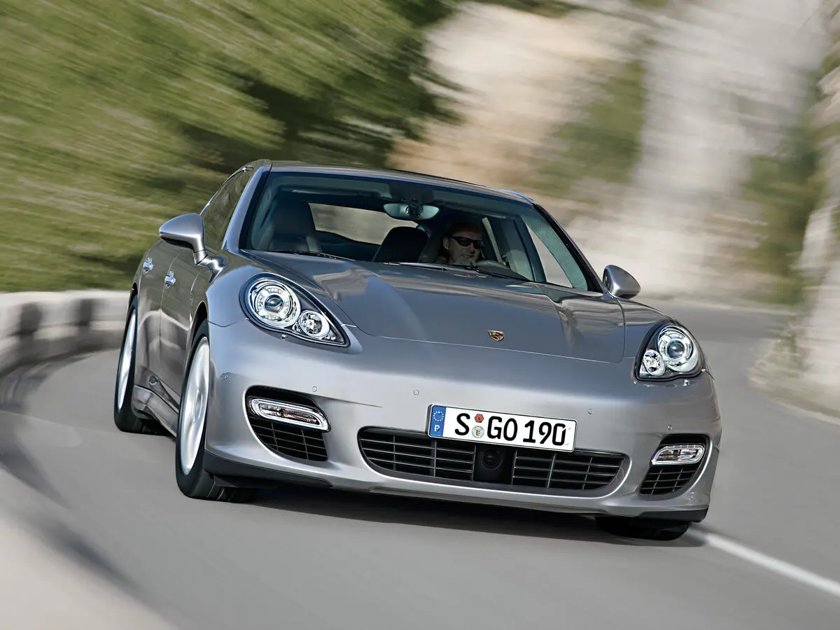 Porsche Panamera I Лифтбек — сүрөт 3