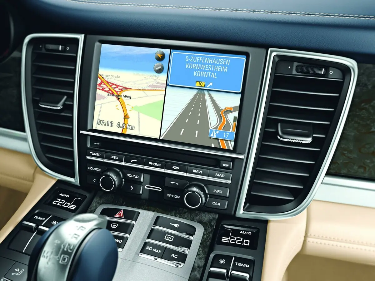 Porsche Panamera I Лифтбек — сүрөт 16