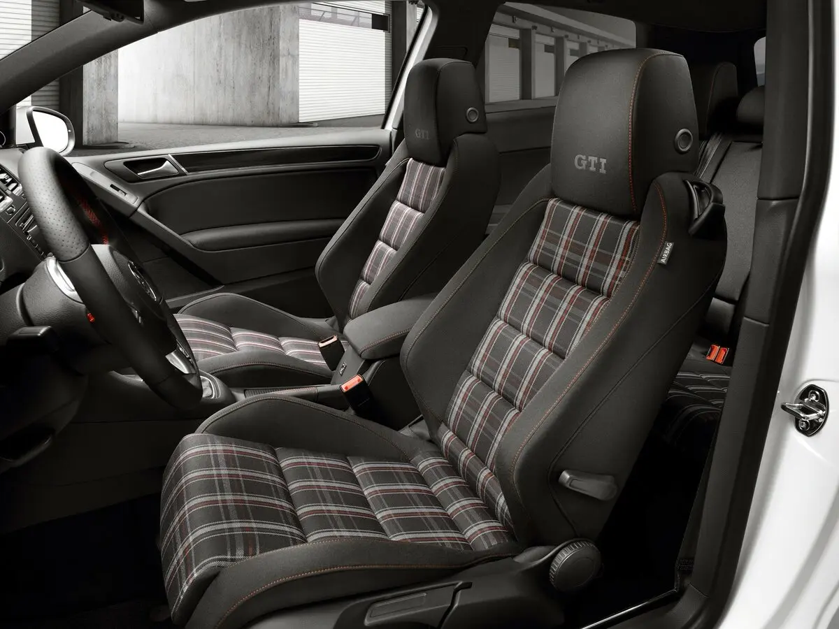Volkswagen Golf GTI VI Хэтчбек 5 дв. — сүрөт 8