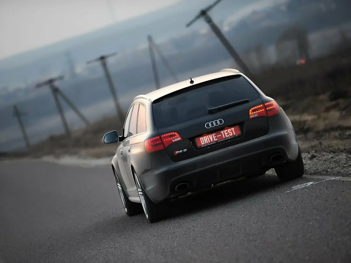 Audi RS 6 II (C6) Универсал 5 дв. — сүрөт 4