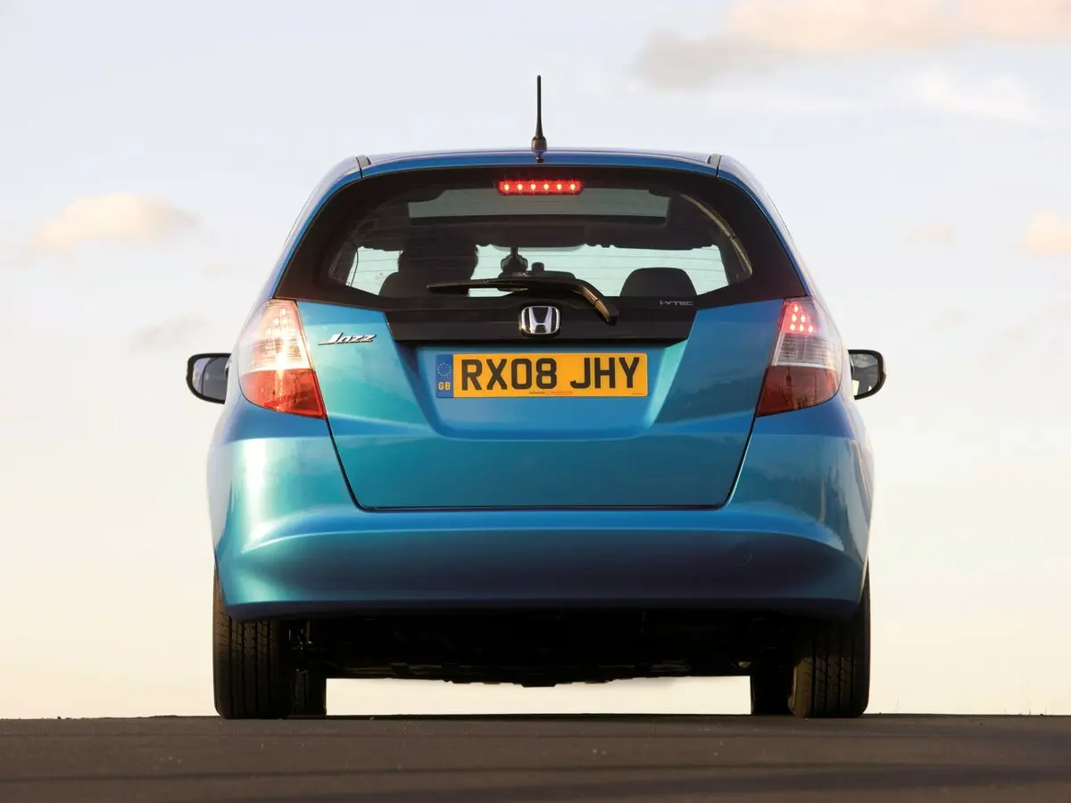 Honda Jazz II Хэтчбек 5 дв. — фото 5