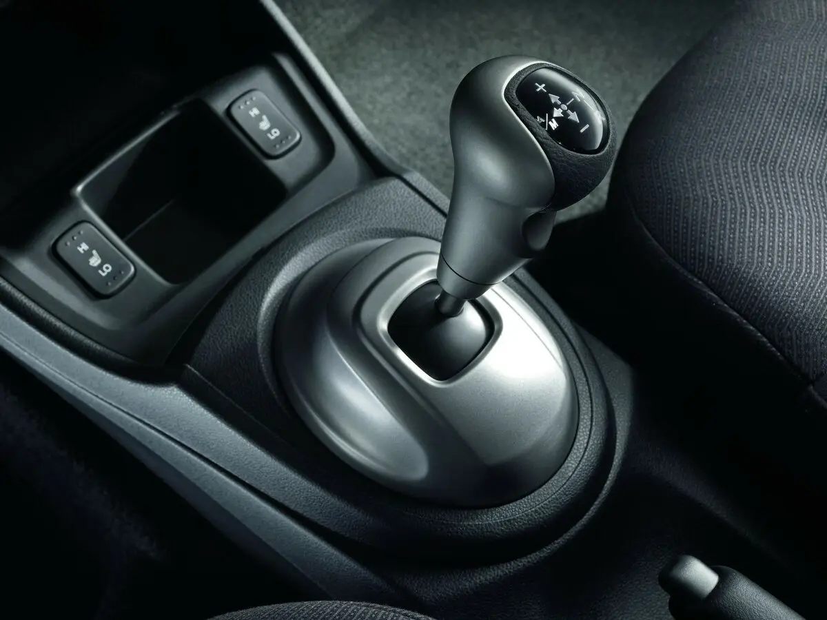 Honda Jazz II Хэтчбек 5 дв. — фото 13
