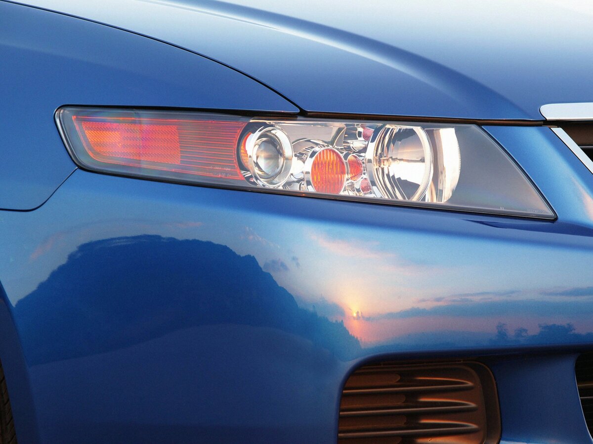 Acura TSX I Седан