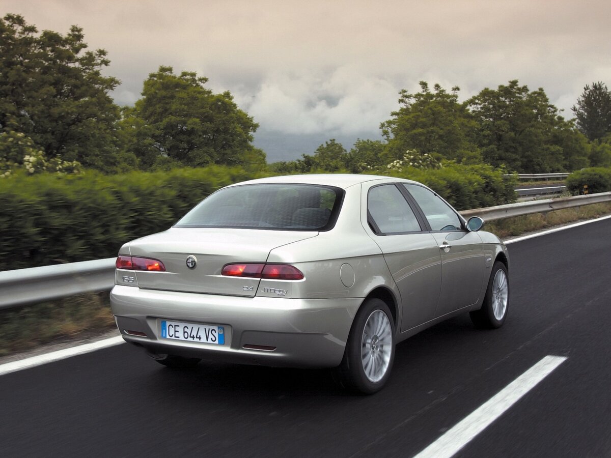 Alfa Romeo 156 I Рестайлинг 2 Седан — фото 4