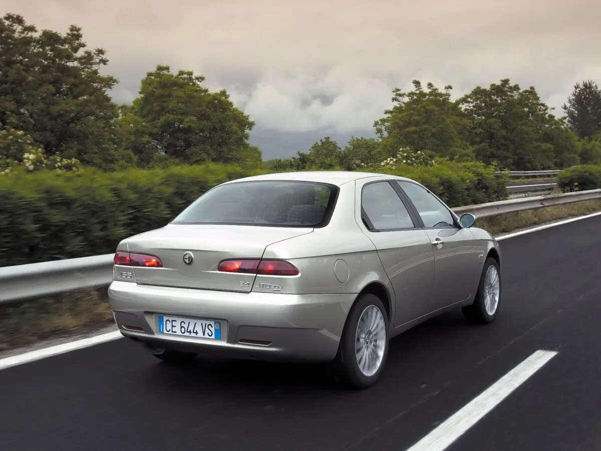 Alfa Romeo 156 I Рестайлинг 2 Седан — сүрөт 4
