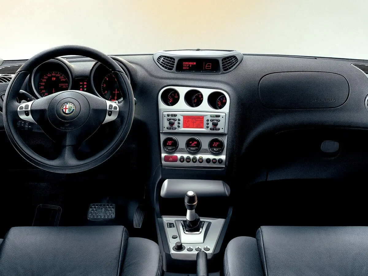 Alfa Romeo 156 I Рестайлинг 2 Седан — сүрөт 5