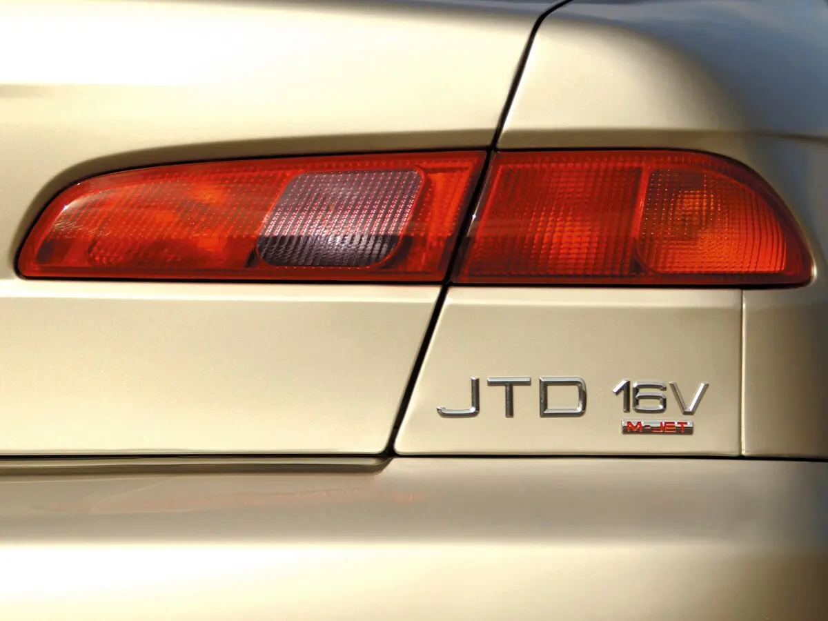 Alfa Romeo 156 I Рестайлинг 2 Седан — сүрөт 7