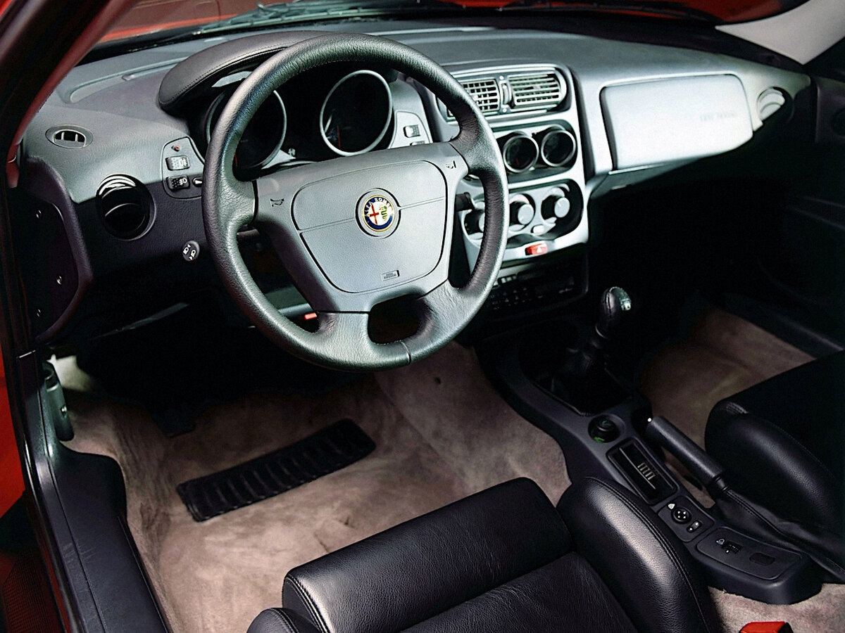 Alfa Romeo GTV 1995 – 2006 Купе