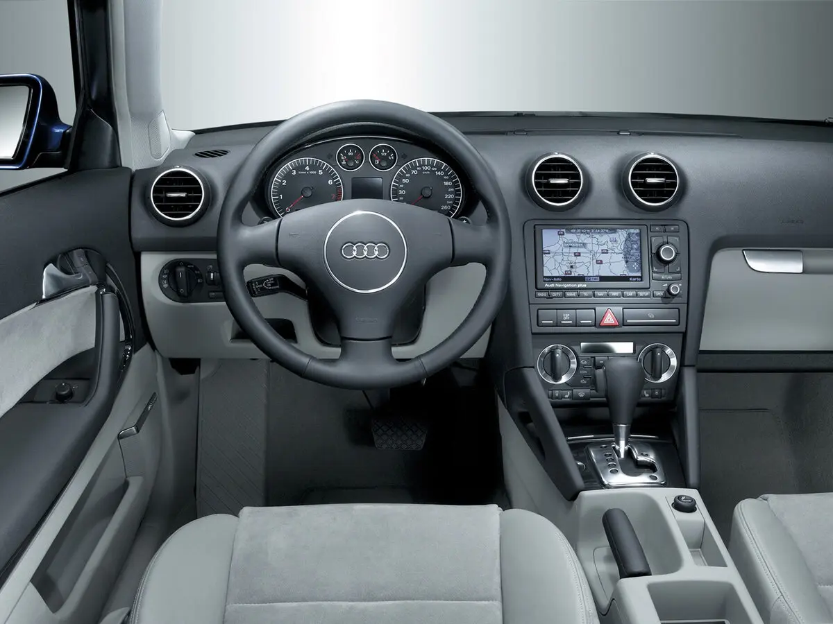 Audi A3 II (8P) Хэтчбек 3 дв. — сүрөт 6