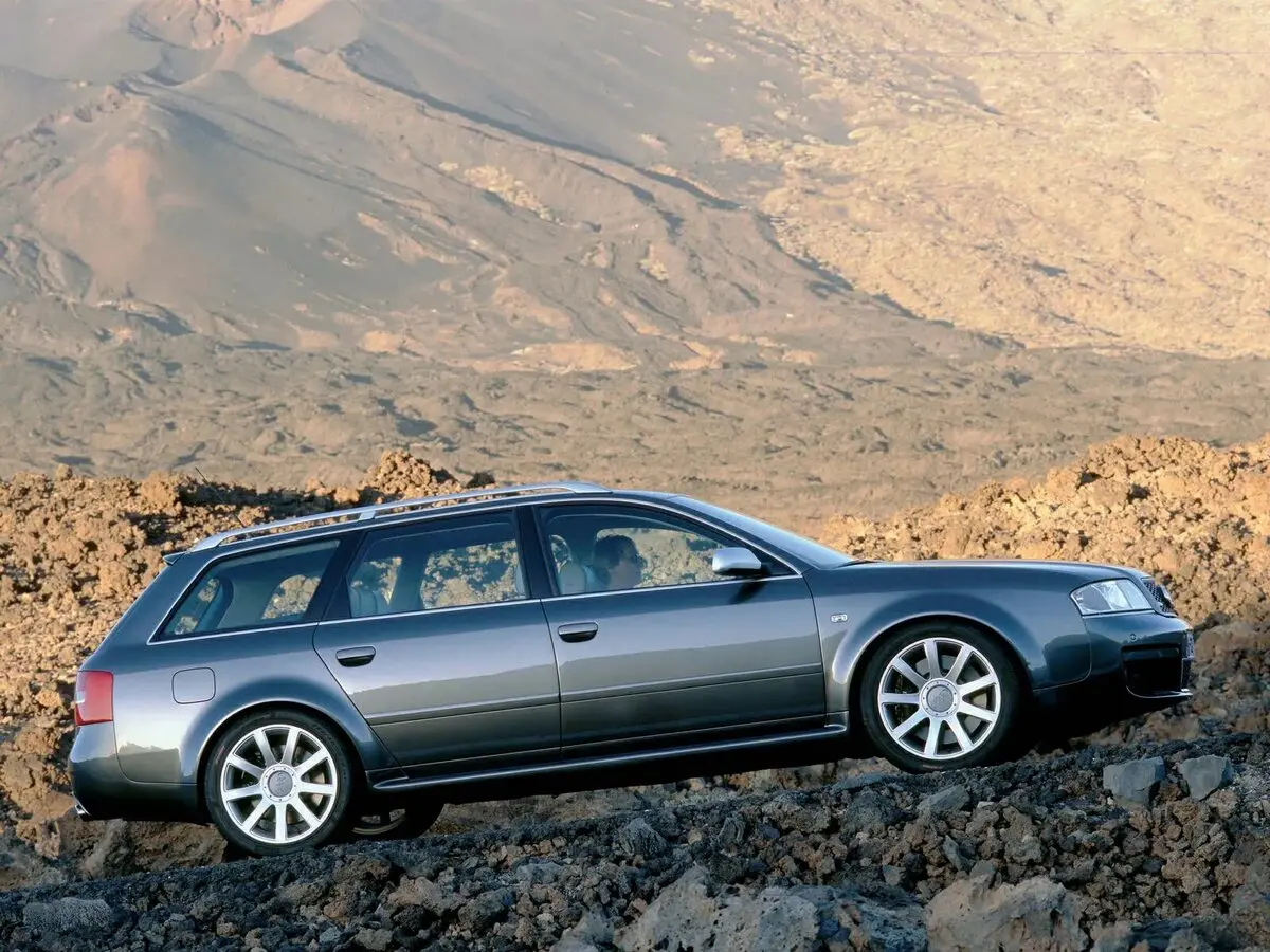 Audi RS 6 I (C5) Универсал 5 дв. — сүрөт 2