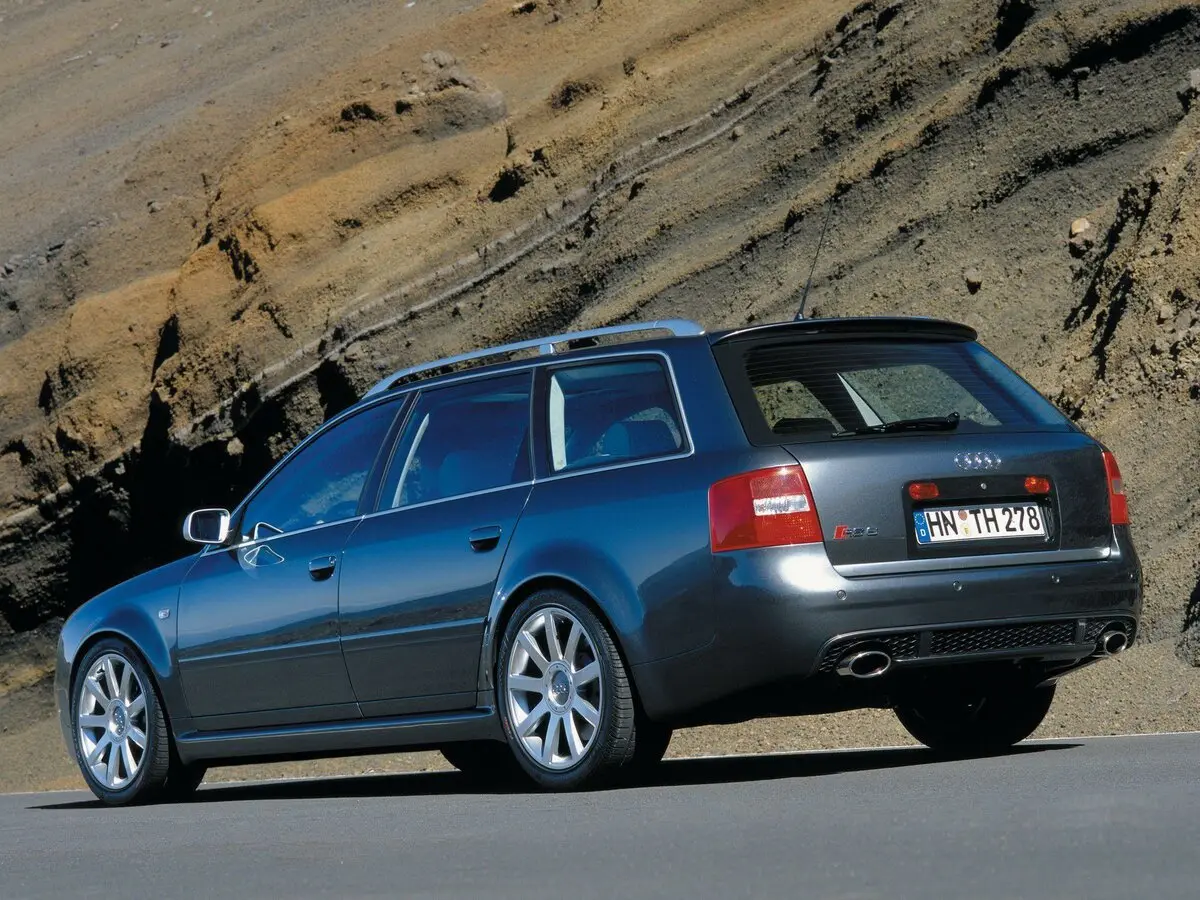 Audi RS 6 I (C5) Универсал 5 дв. — сүрөт 5