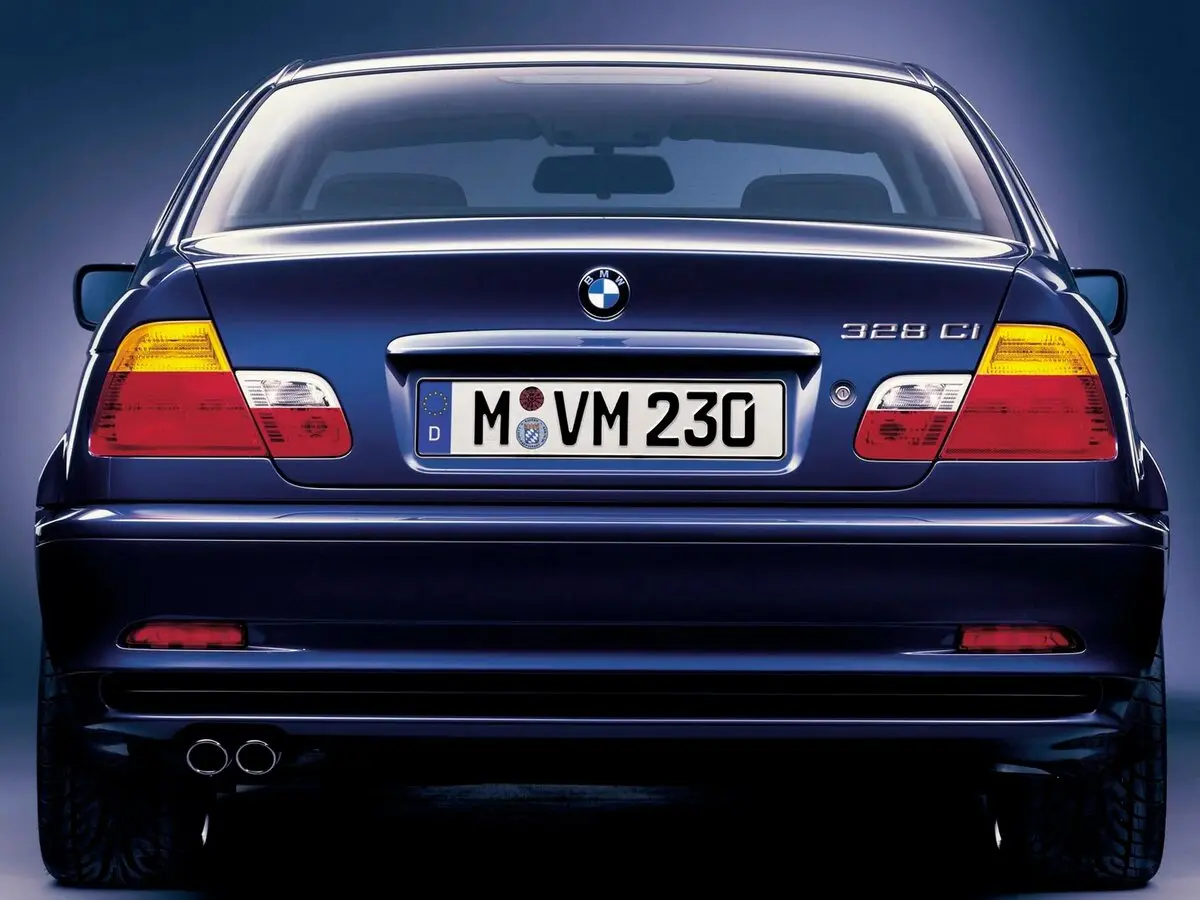 BMW 3 серии IV (E46) Купе — photo 4