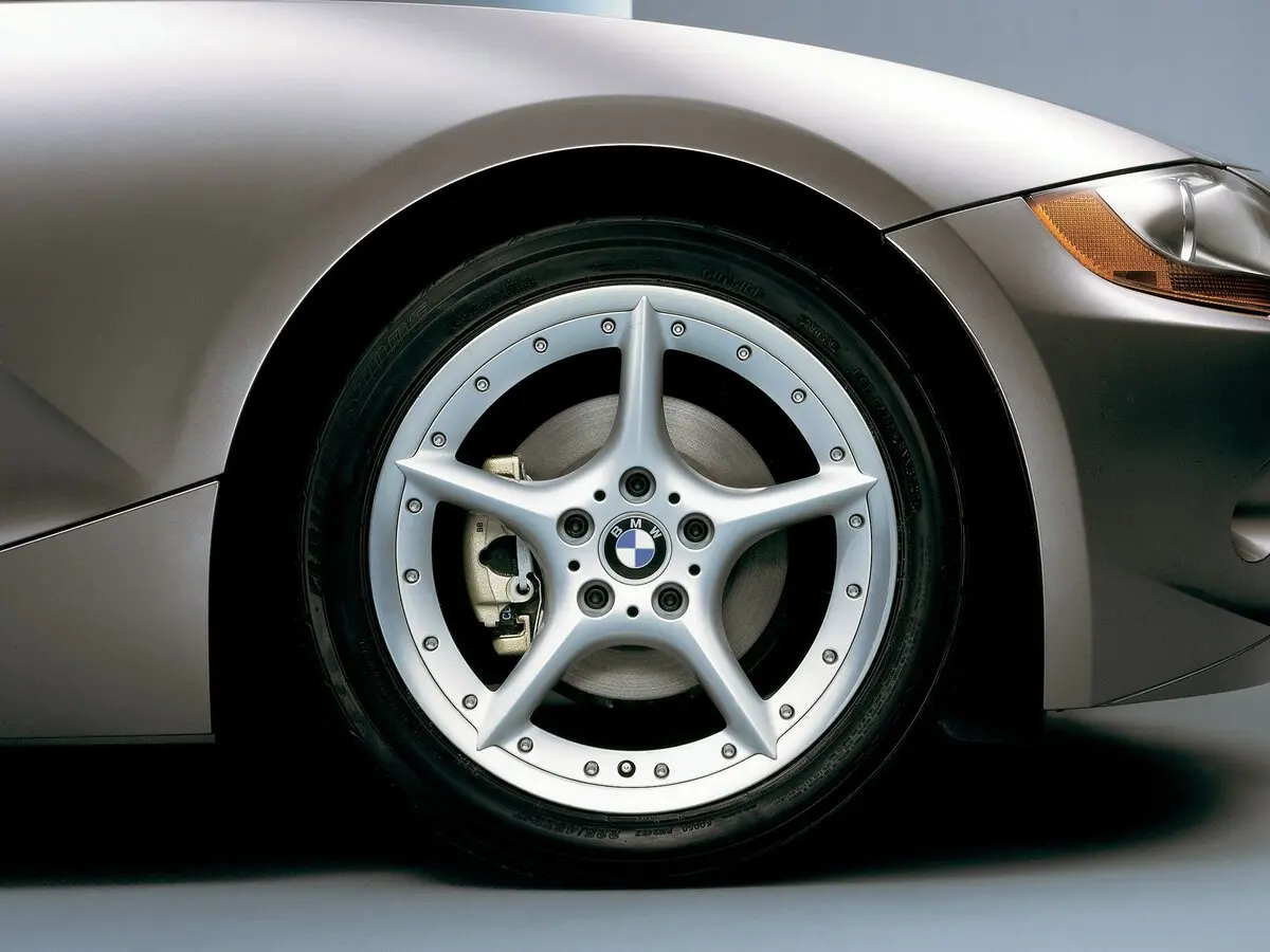 BMW Z4 I (E85/E86) Родстер — сүрөт 18