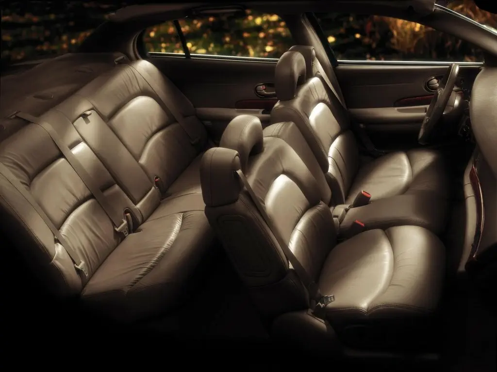 Buick LeSabre VIII Седан — сүрөт 6