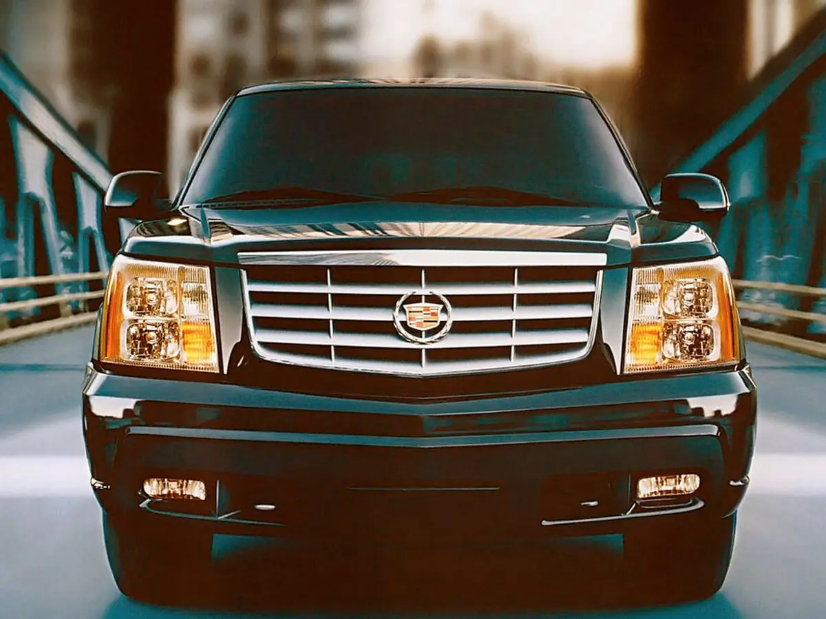 Cadillac Escalade II Внедорожник 5 дв. — photo 3