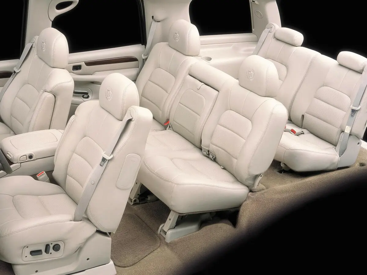 Cadillac Escalade II Внедорожник 5 дв. — photo 9