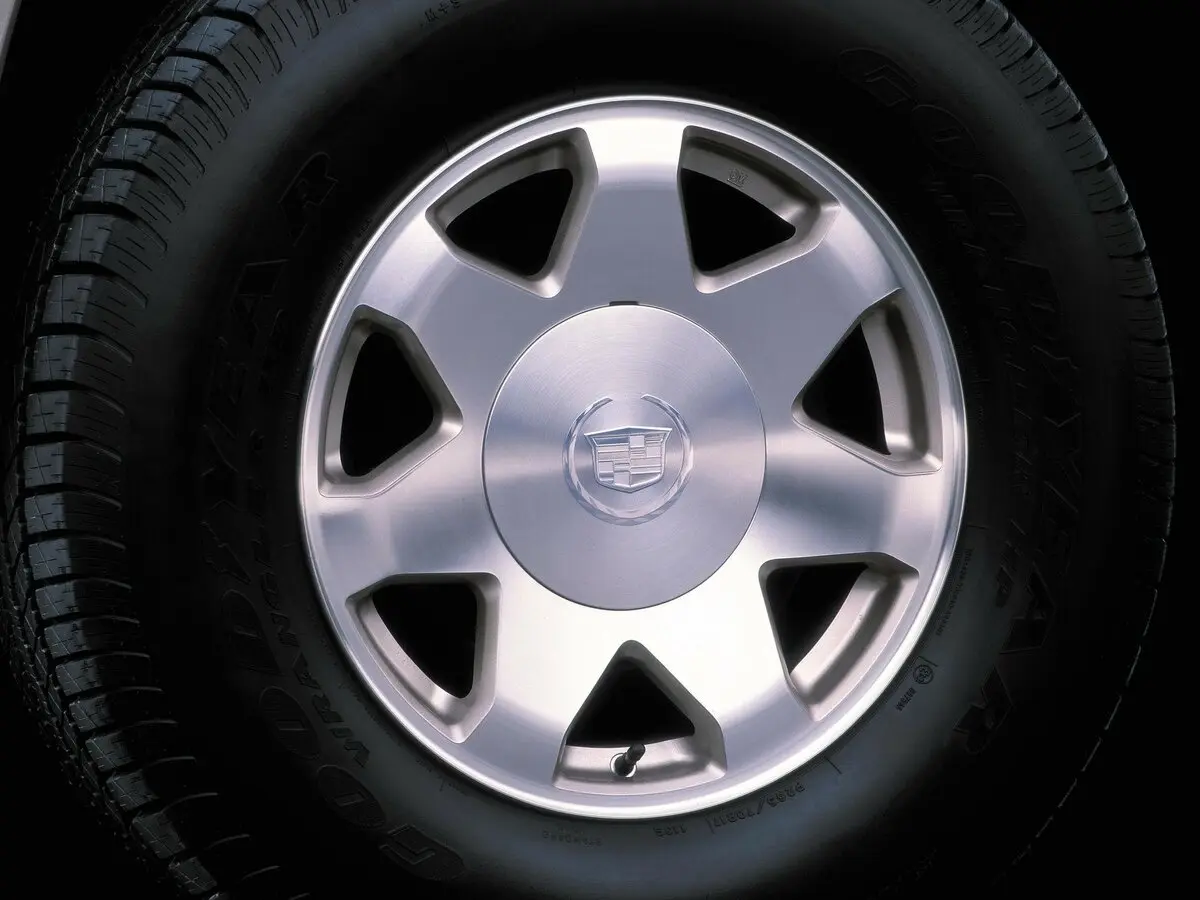 Cadillac Escalade II Внедорожник 5 дв. — photo 15