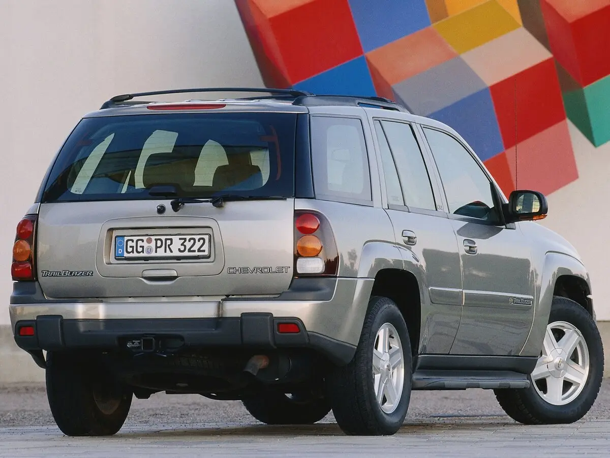 Chevrolet TrailBlazer I Внедорожник 5 дв. — photo 4