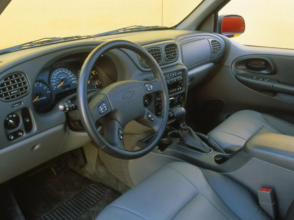 Chevrolet TrailBlazer I Внедорожник 5 дв. — photo 8