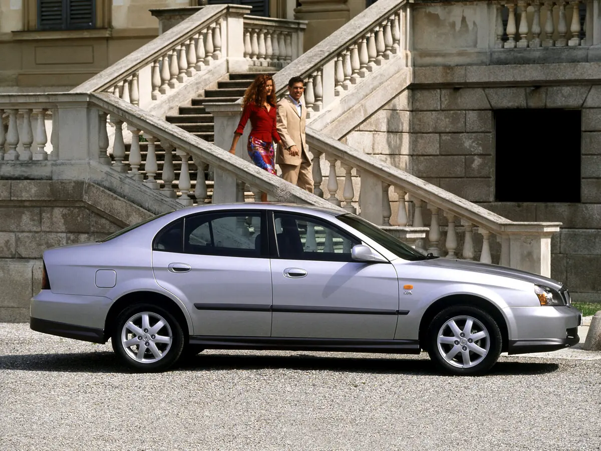 Daewoo Evanda 2002 – 2005 Седан — сүрөт 2