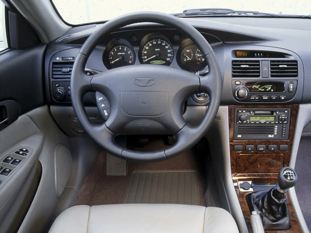 Daewoo Evanda 2002 – 2005 Седан — сүрөт 6