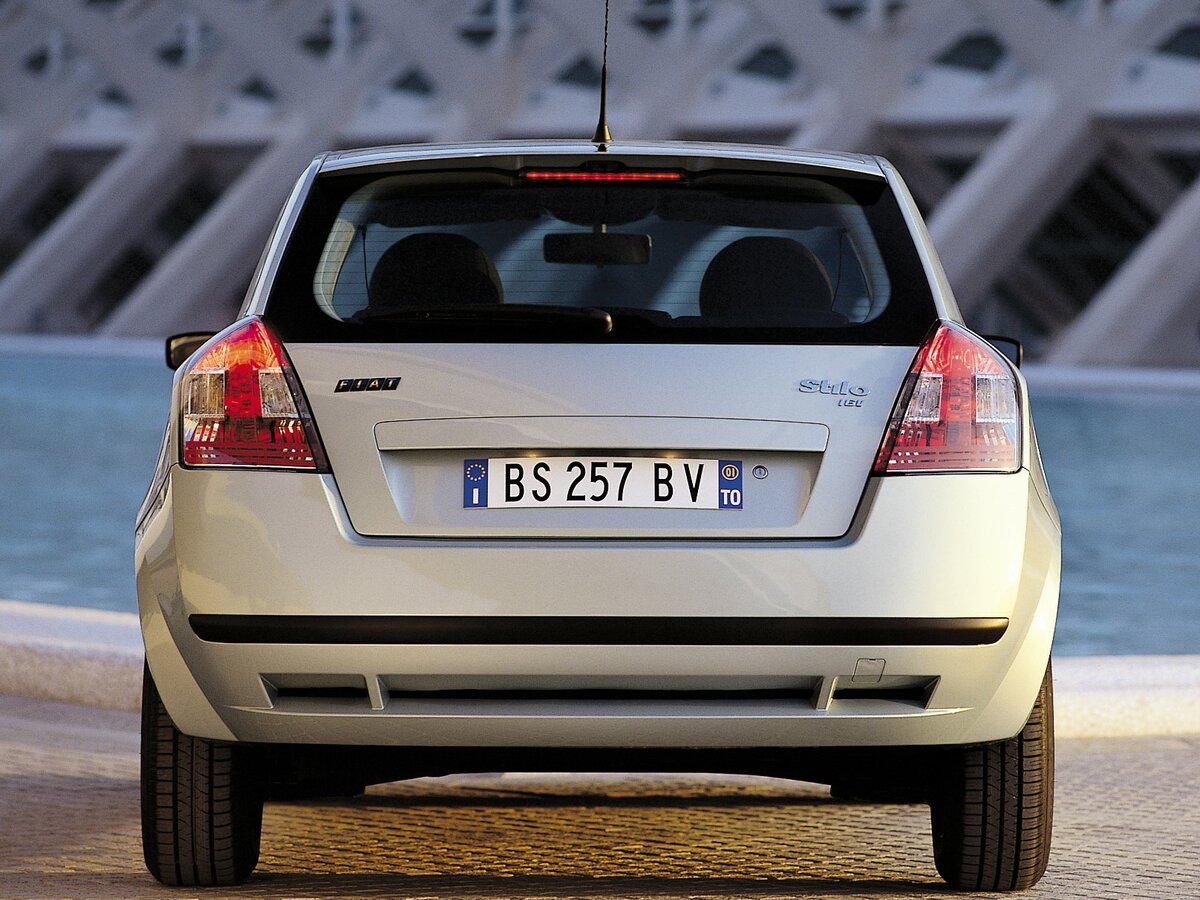 Fiat Stilo 2001 – 2007 Хэтчбек 3 дв. — фото 4
