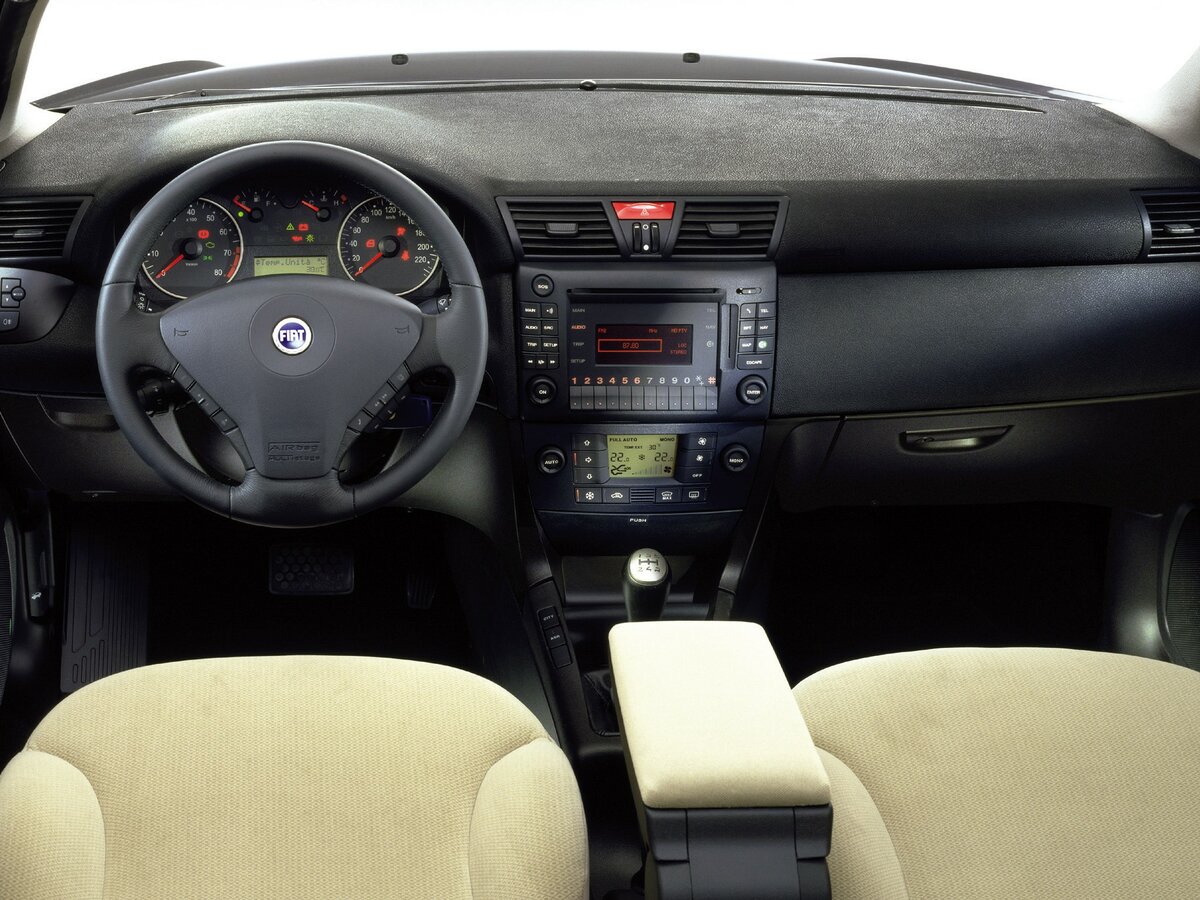 Fiat Stilo 2001 – 2007 Хэтчбек 5 дв. — фото 6