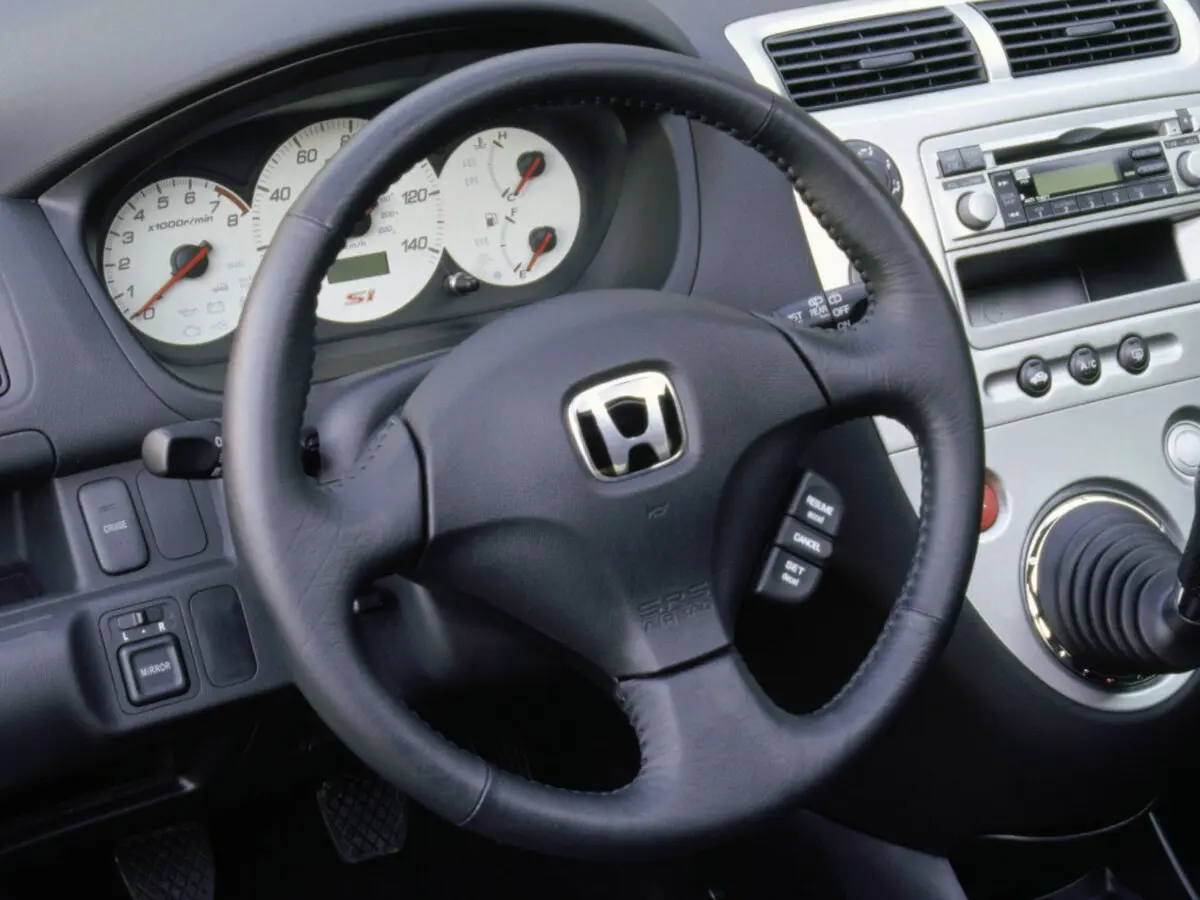 Honda Civic VII Хэтчбек 3 дв. — фото 8