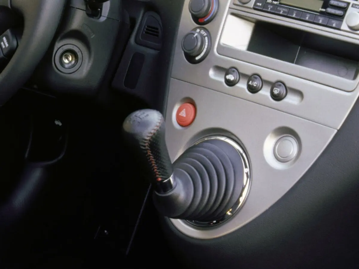Honda Civic VII Хэтчбек 3 дв. — фото 9