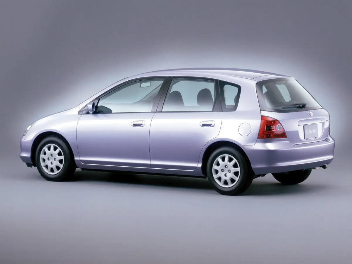 Honda Civic VII Хэтчбек 5 дв. — фото 2