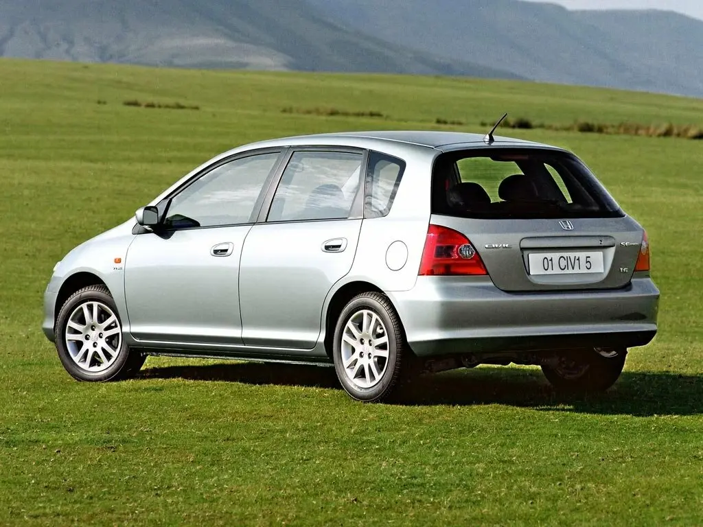 Honda Civic VII Хэтчбек 5 дв. — фото 5