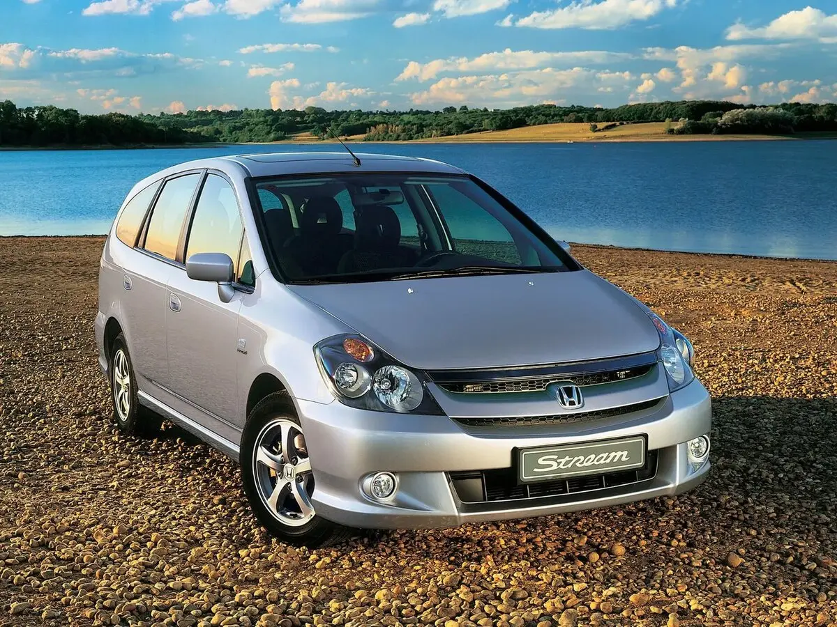 Honda Stream I Рестайлинг Компактвэн — фото 2