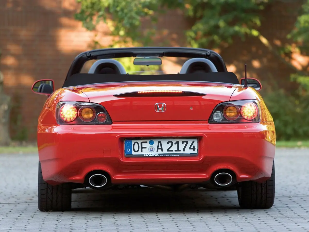 Honda S2000 I Рестайлинг (AP2) Кабриолет — сүрөт 3