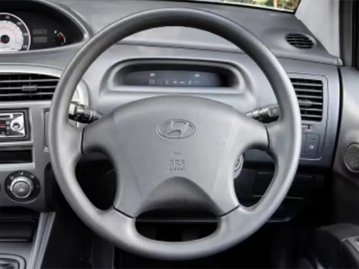 Hyundai Matrix I Компактвэн — фото 7