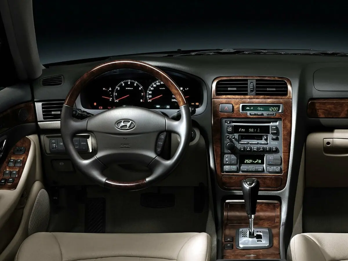Hyundai XG I Рестайлинг Седан — сүрөт 5