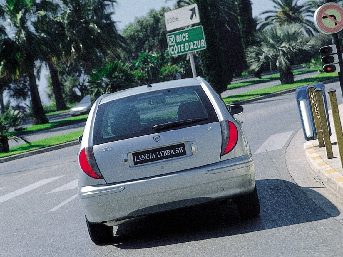 Lancia Lybra 1999 – 2006 Универсал 5 дв. — фото 3