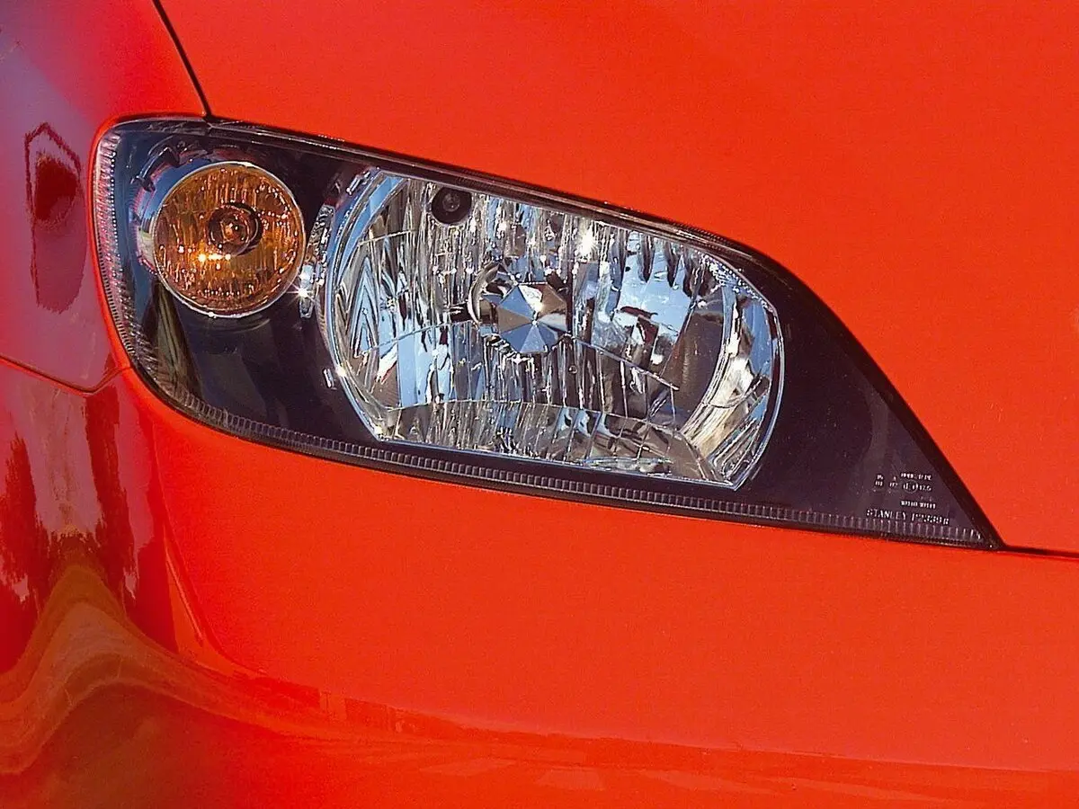 Mazda 2 I (DY) Хэтчбек 5 дв. — сүрөт 12