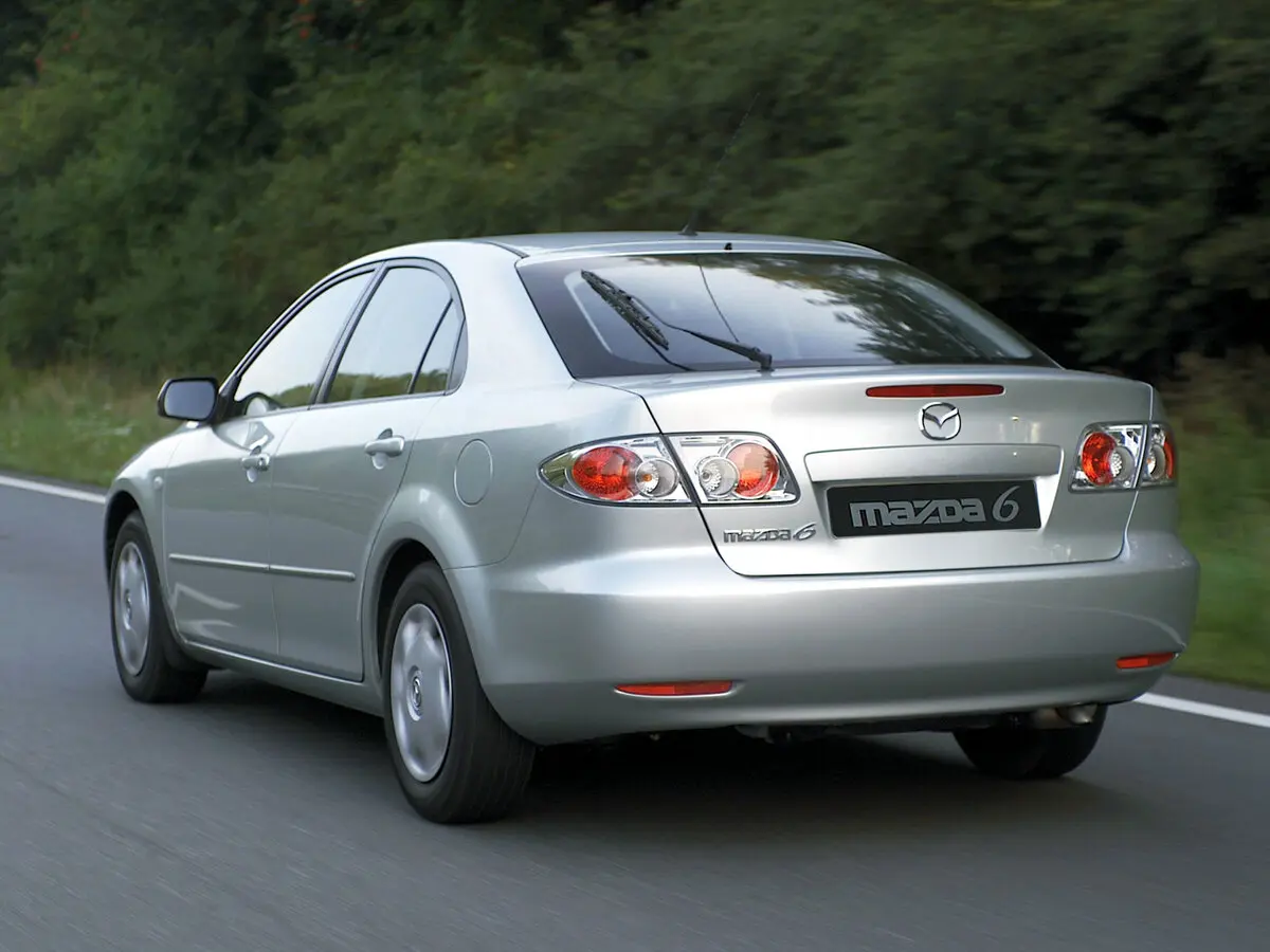 Mazda 6 I (GG) Лифтбек — фото 4