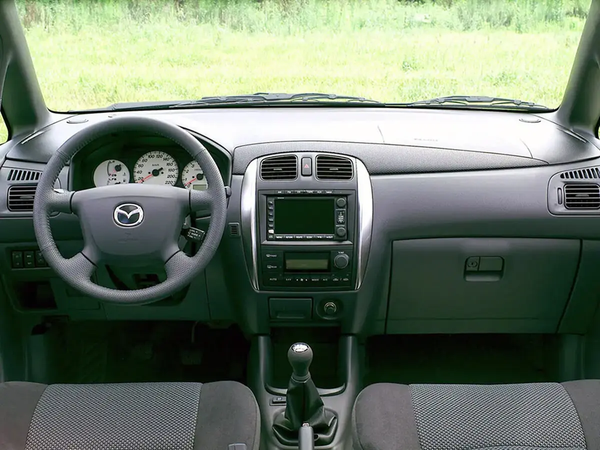 Mazda Premacy I (CP) Компактвэн — фото 5