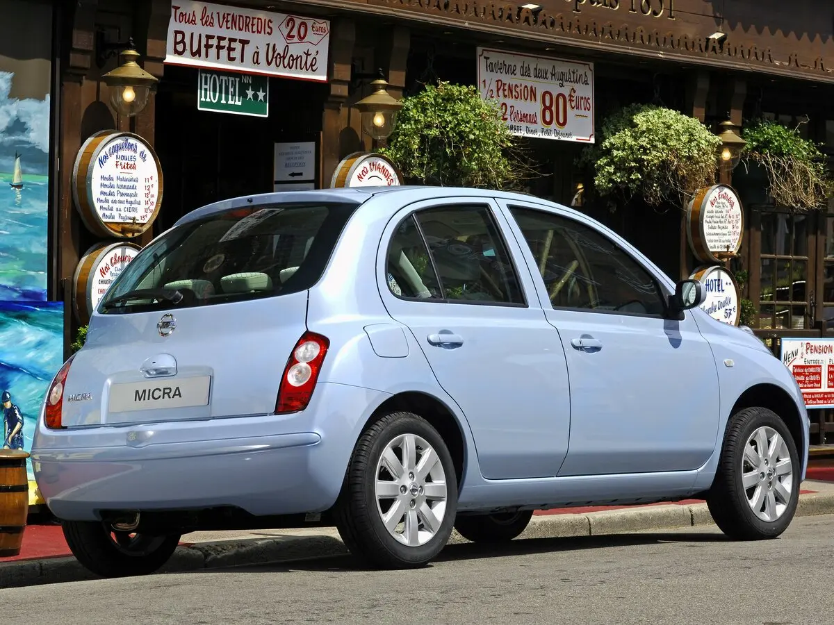 Nissan Micra III (K12) Хэтчбек 5 дв. — сүрөт 4